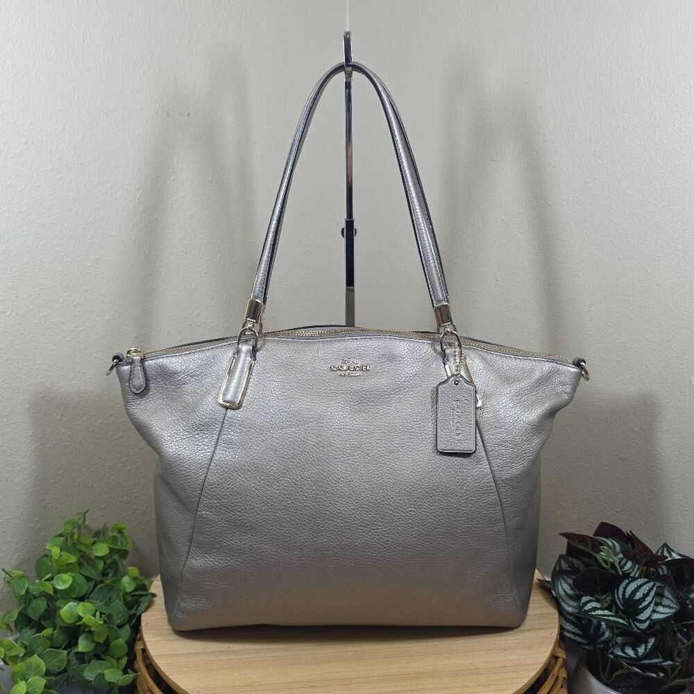 Coach Kelsey Pebbled Leather Satchel